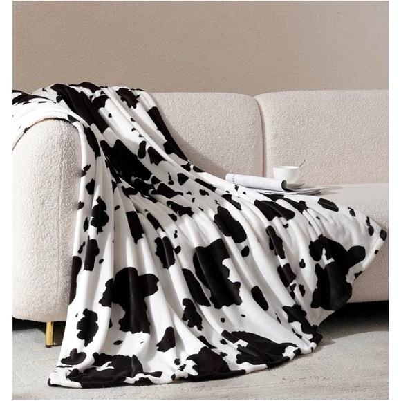 Cozy Black and White Polka Dot Blanket NWT - Picture 4 of 5